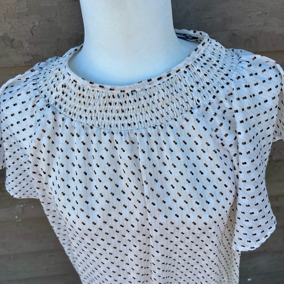 Express smocked blouse! - Picture 2 of 7